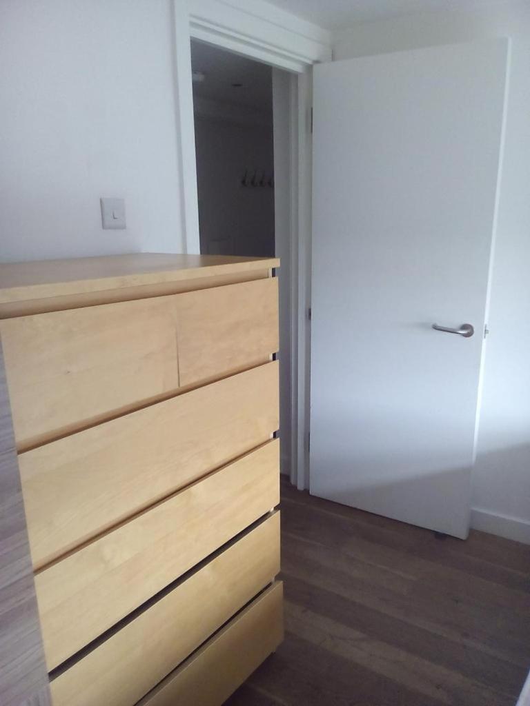 1 Bedroom Excellent Location Camden Town Londra