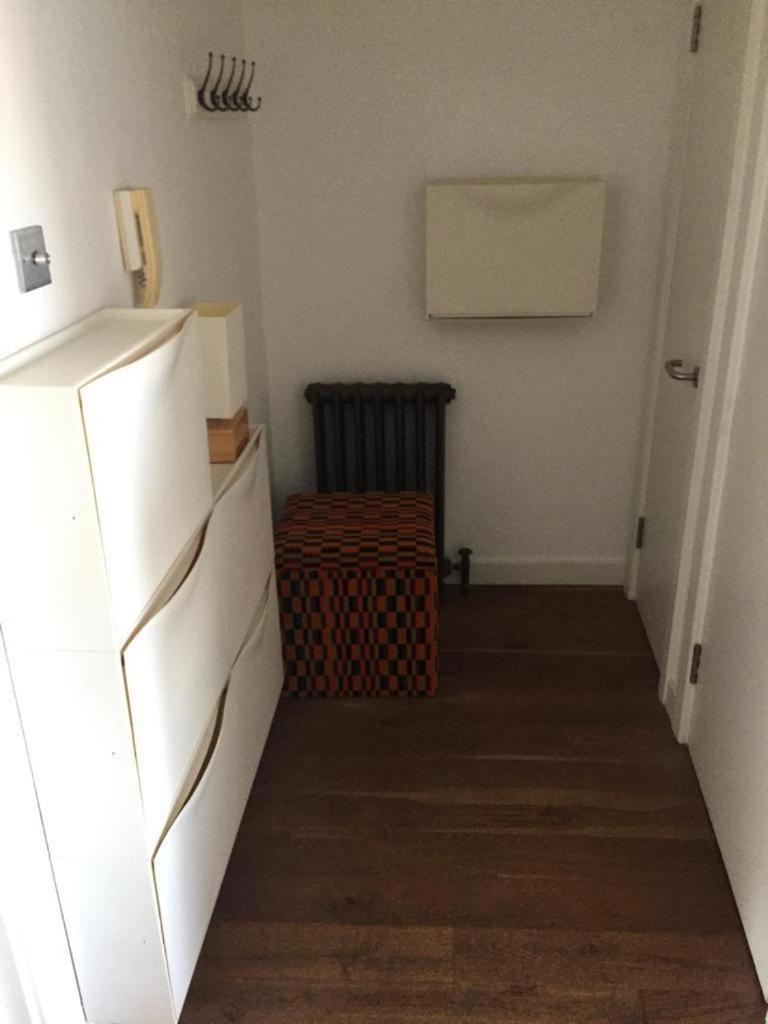 1 Bedroom Excellent Location Camden Town * Londra